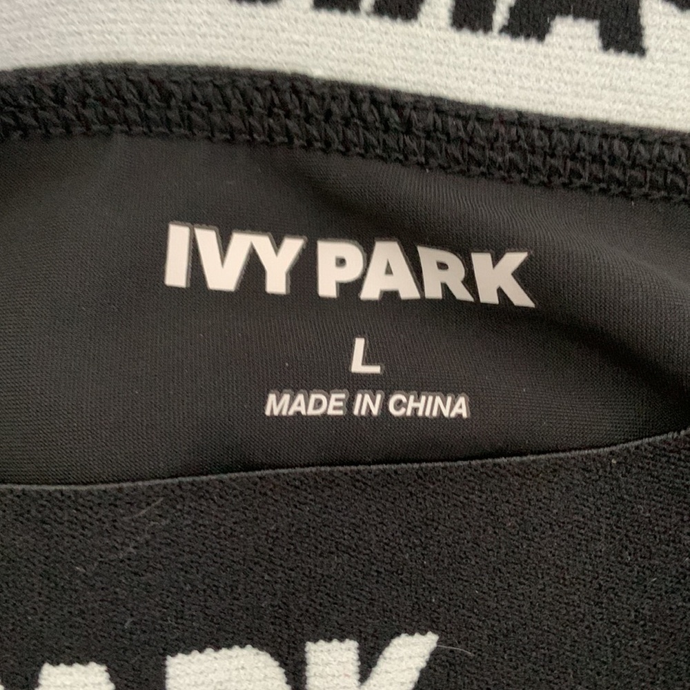 Ivy Park High Waisted Cropped Leggings - Picture 3 of 4